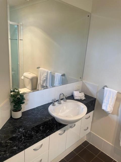 אדלייד Rnr Sturt Holiday Home מראה חיצוני תמונה